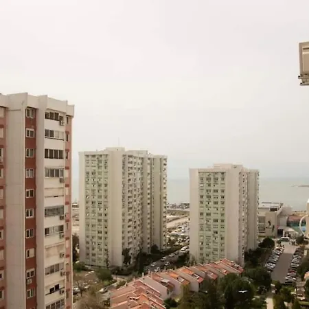 Flat With Centrally Location - Near The Attractions In Karsiyaka * Esmirna