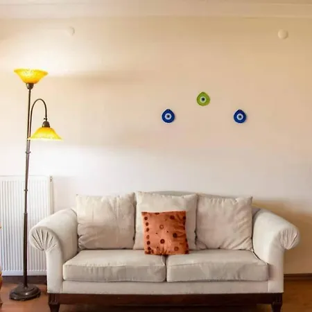 Flat With Centrally Location - Near The Attractions In Karsiyaka Apartamento Esmirna